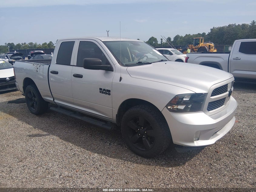 2018 RAM 1500 EXPRESS  4X2 6'4 BOX | 1C6RR6FG2JS337285 | UPCARS
