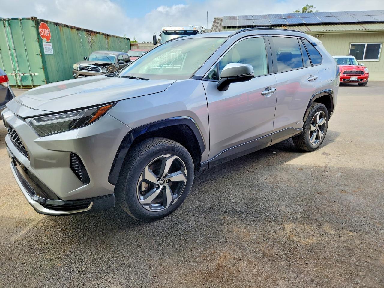 2025 TOYOTA RAV4 SE | JTMCB3FV6SD235915 | UPCARS