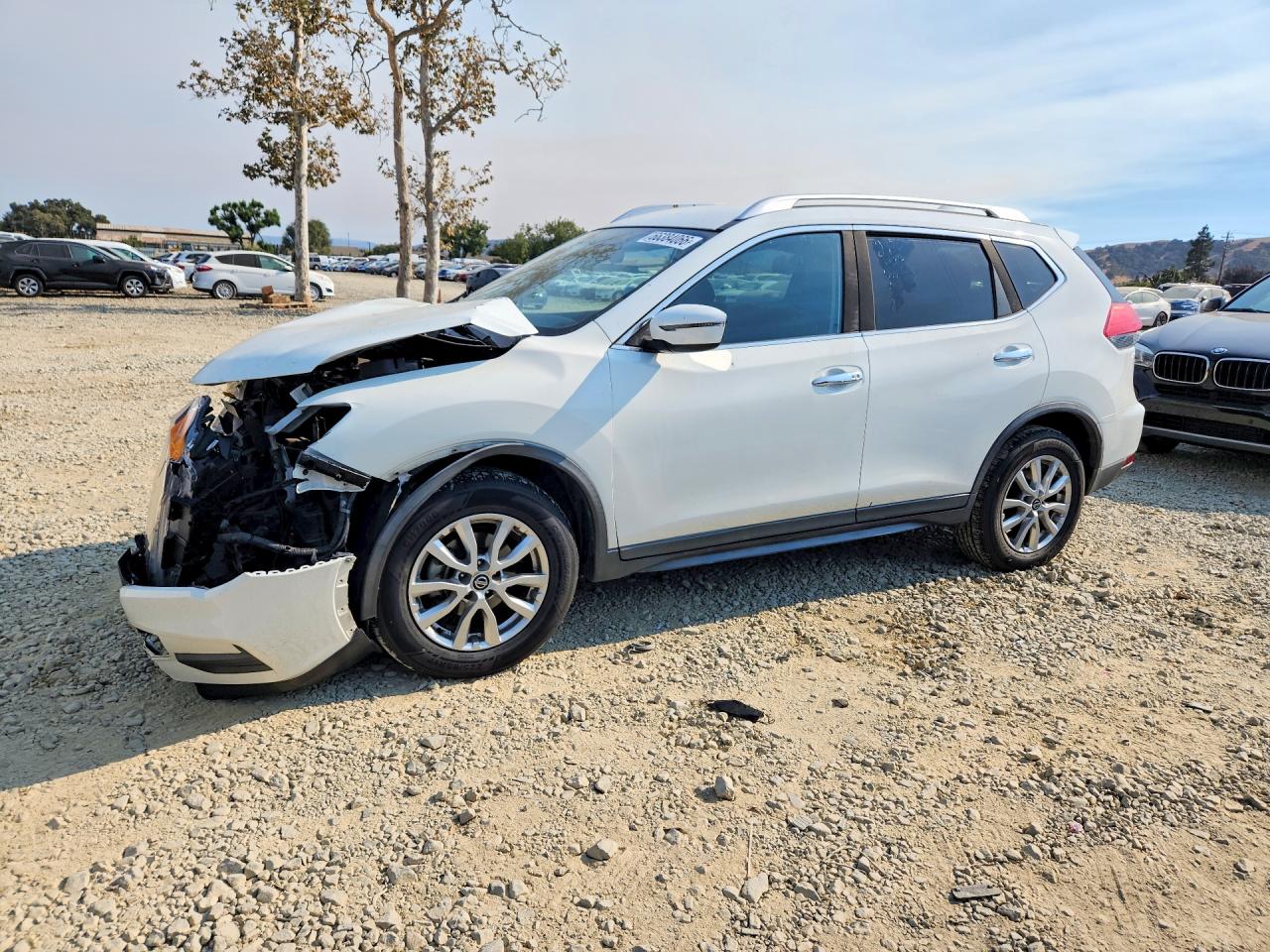 2017 NISSAN ROGUE SV | KNMAT2MT0HP561314 | UPCARS