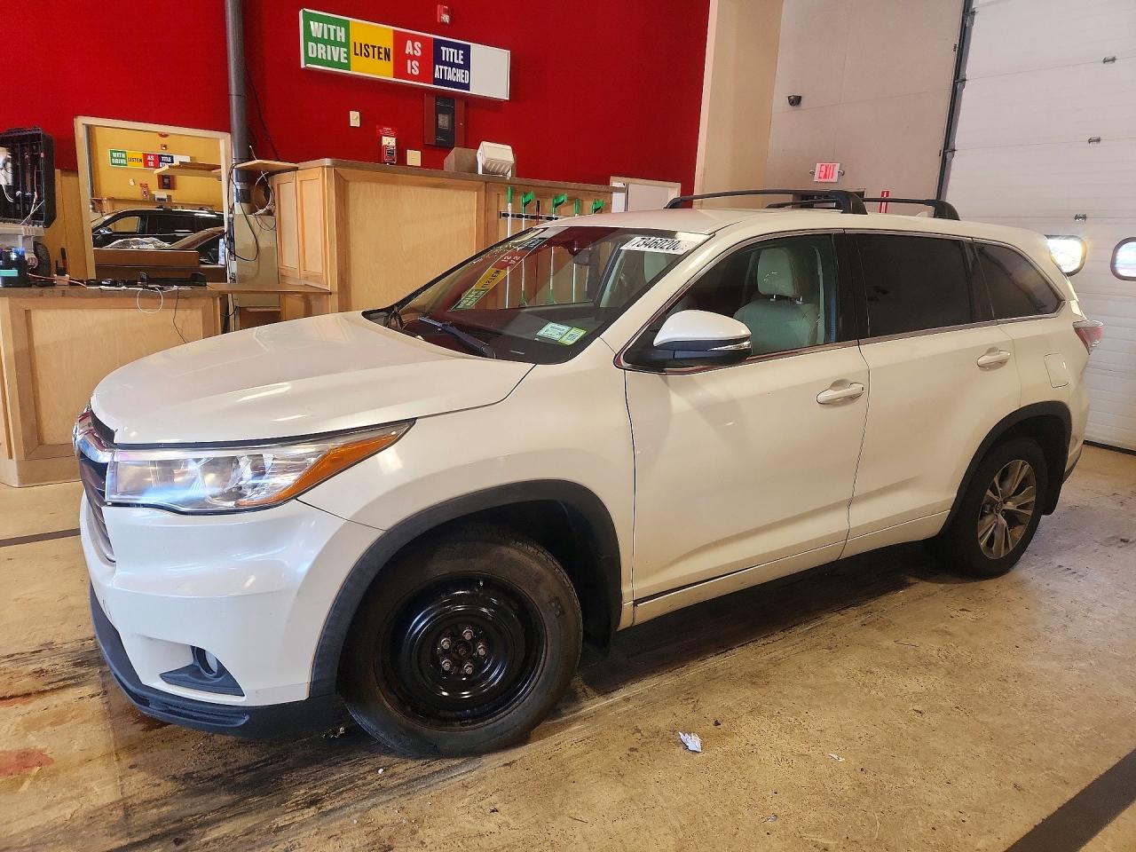 2016 TOYOTA HIGHLANDER LE PLUS | 5TDBKRFH3GS346006 | UPCARS