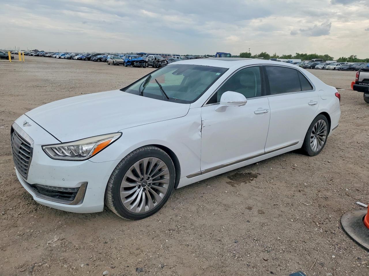 2017 GENESIS G90 PREMIUM | KMHG34JA6HU026302 | UPCARS