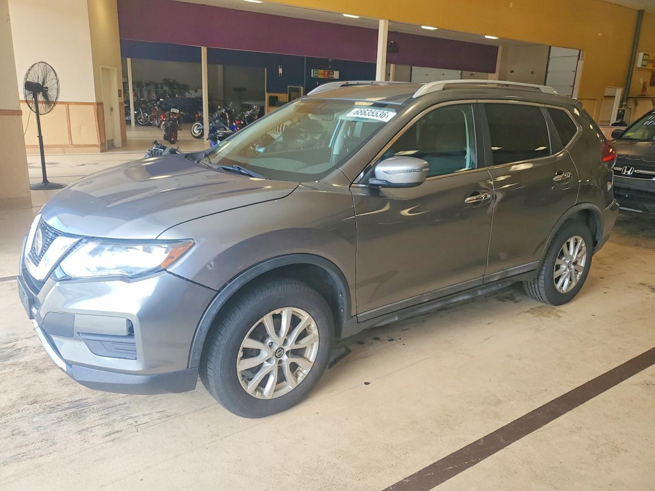 2018 NISSAN ROGUE SV | KNMAT2MV2JP558650 | UPCARS