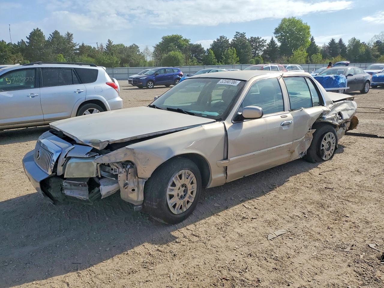 2008 MERCURY GRMARQUIS GS | 2MEFM74V38X614520 | UPCARS