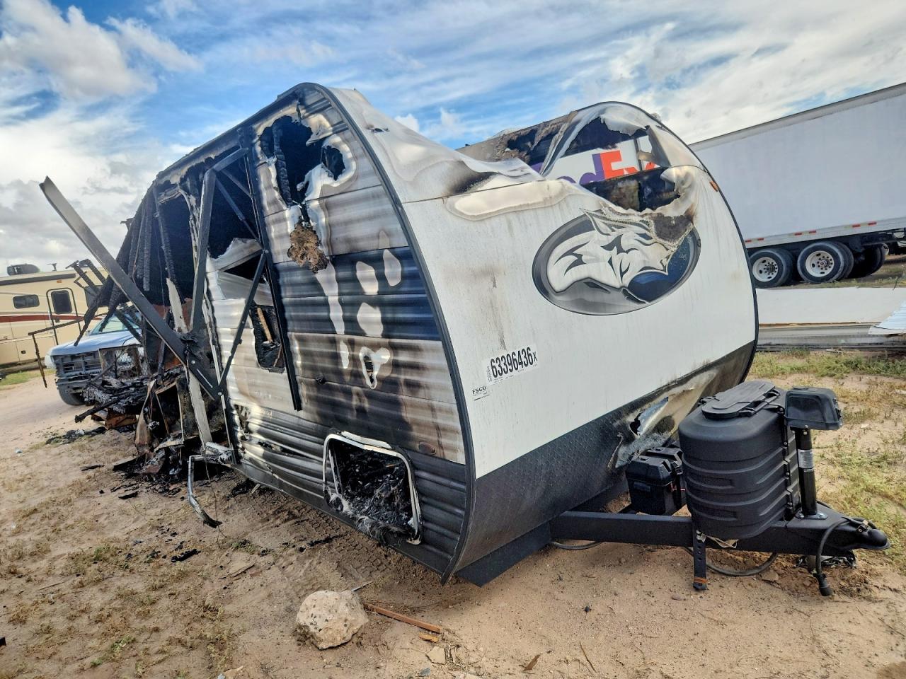 2024 FOREST RIVER CHEROKEE FOREST RIVER  CAMPER | 4X4TCKY24RK087354 | UPCARS
