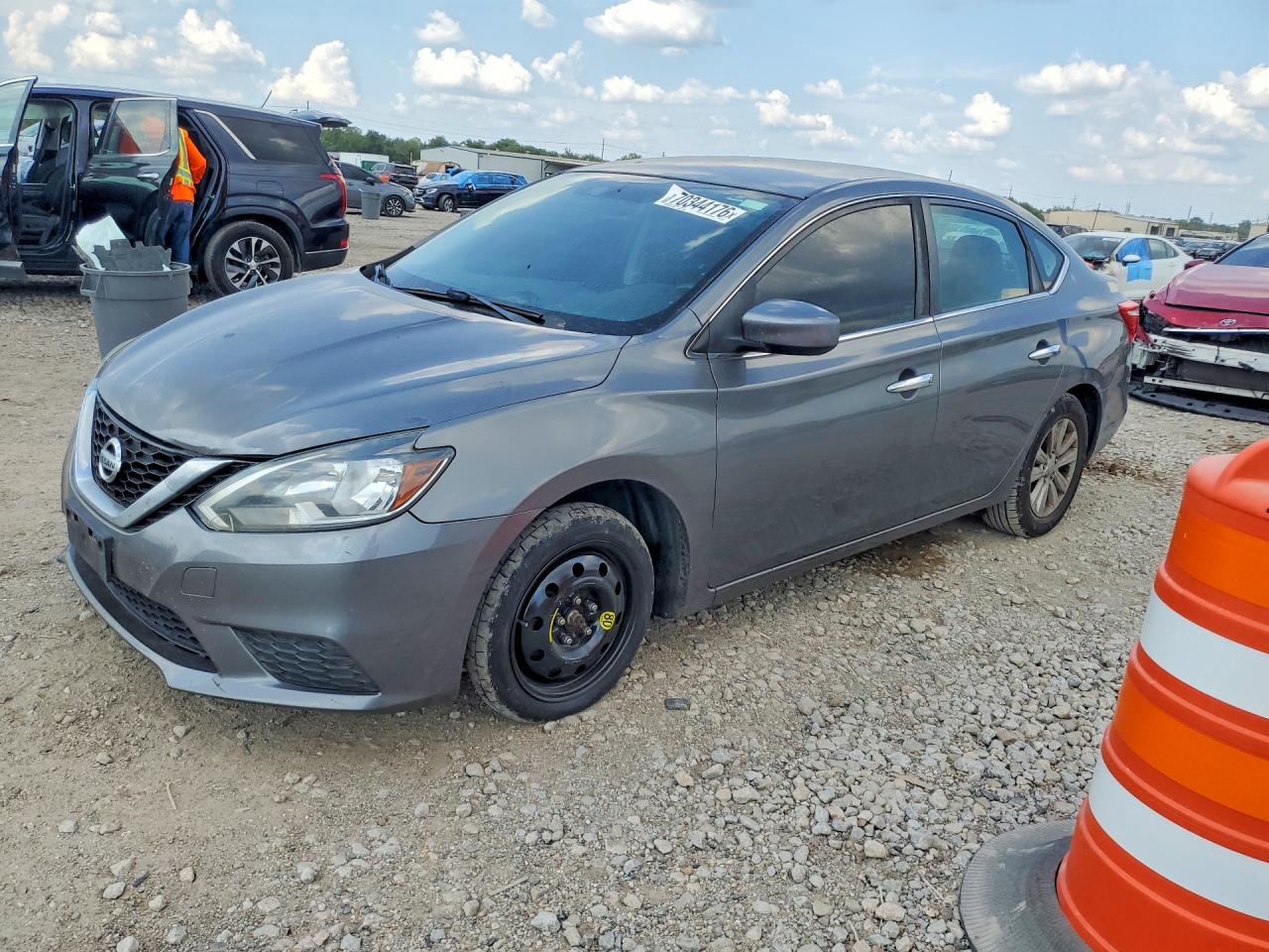 2017 NISSAN SENTRA S | 3N1AB7APXHY249672 | UPCARS