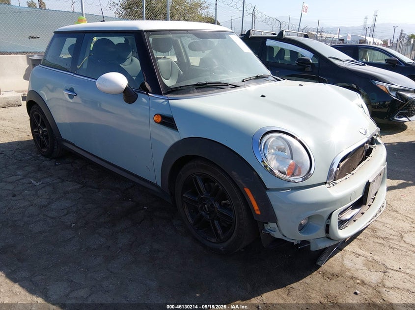 2013 MINI HARDTOP COOPER | WMWSU3C59DT687969 | UPCARS