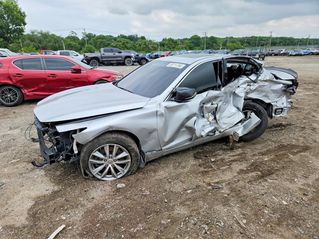 2015 INFINITI Q50 PREMIUM | JN1BV7AP7FM338319 | UPCARS