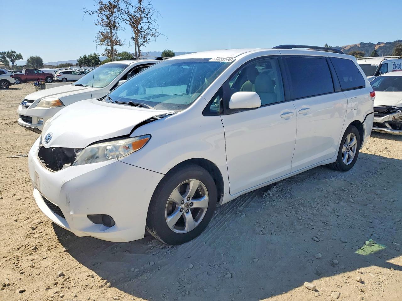 2013 TOYOTA SIENNA LE | 5TDKK3DC1DS287280 | UPCARS