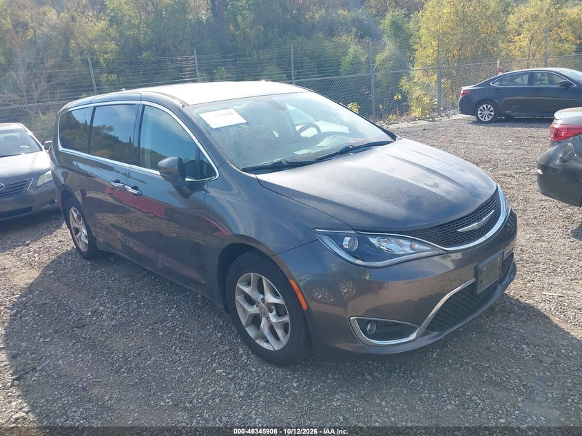 2017 CHRYSLER PACIFICA TOURING PLUS | 2C4RC1BG7HR788405 | UPCARS