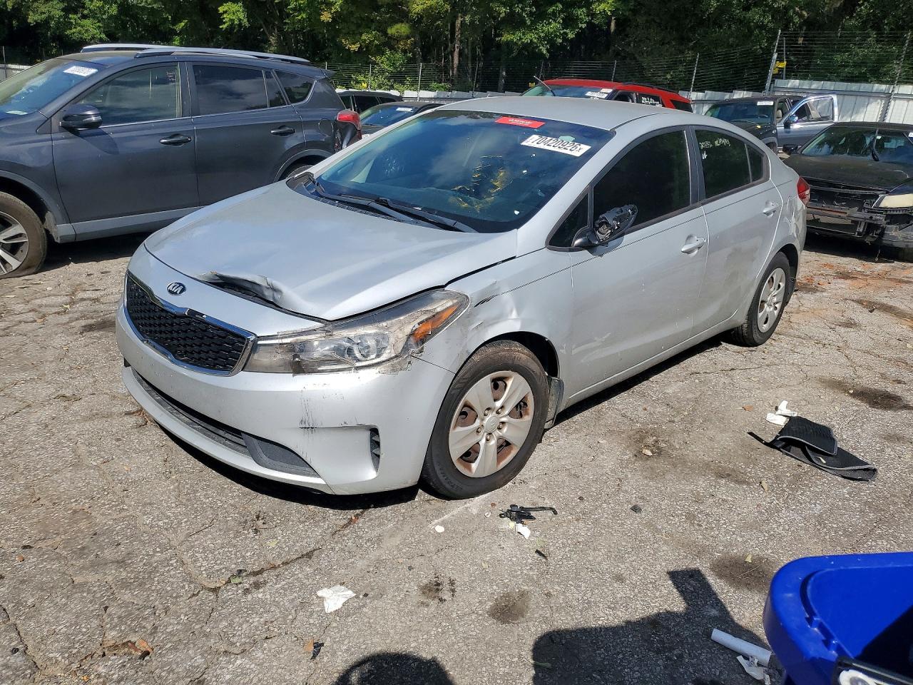 2018 KIA FORTE LX | 3KPFK4A75JE235722 | UPCARS
