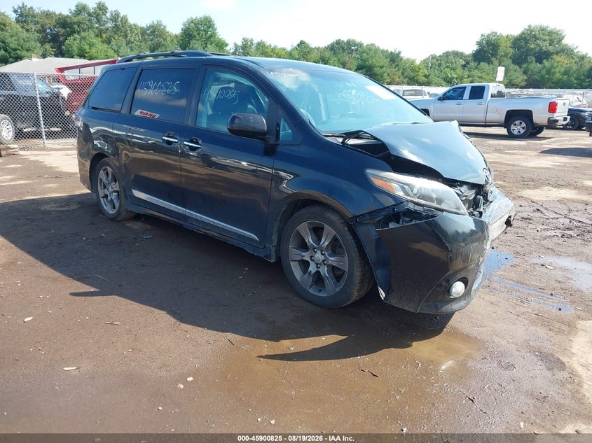 2016 TOYOTA SIENNA SE 8 PASSENGER | 5TDXK3DC2GS733656 | UPCARS