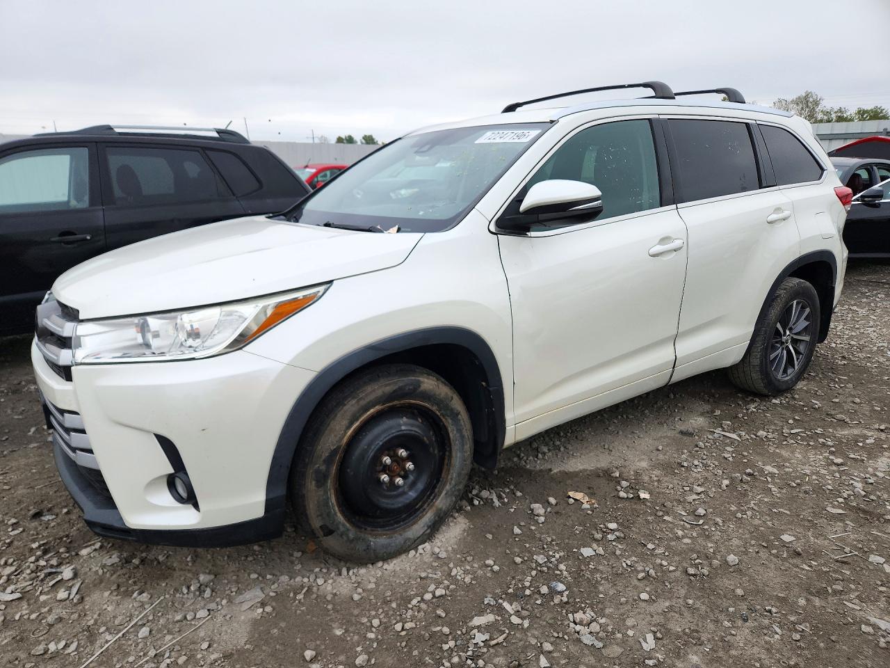 2018 TOYOTA HIGHLANDER XLE | 5TDJZRFH7JS543243 | UPCARS