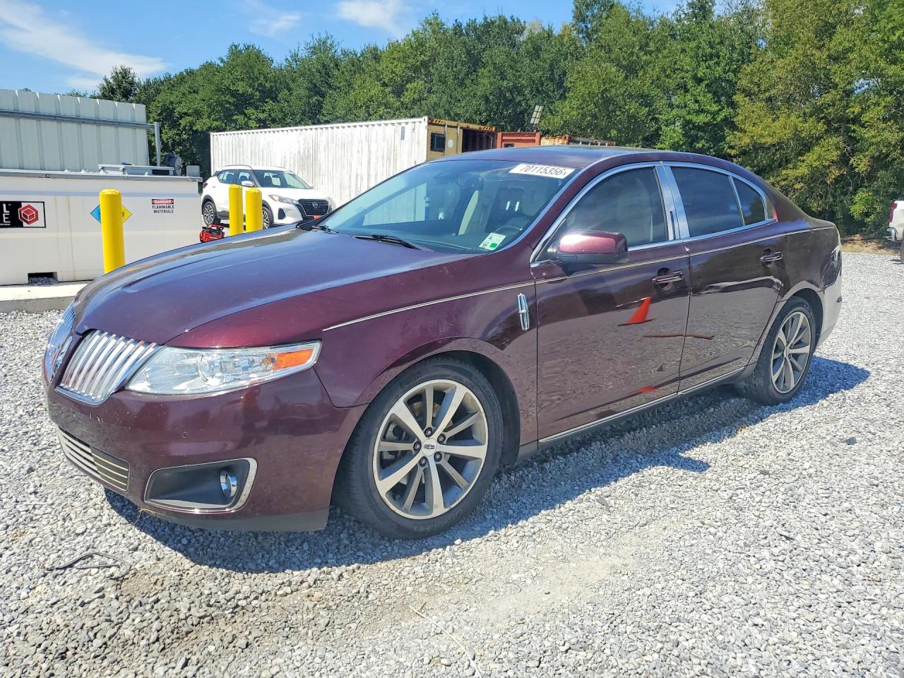 2011 LINCOLN MKS | 1LNHL9DR1BG606825 | UPCARS