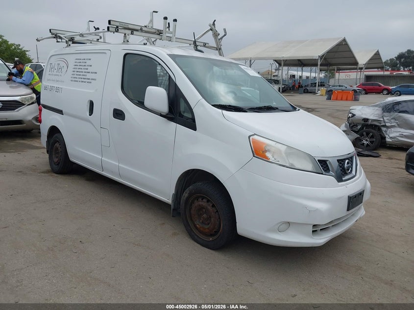 2015 NISSAN NV200 SV | 3N6CM0KN6FK719844 | UPCARS