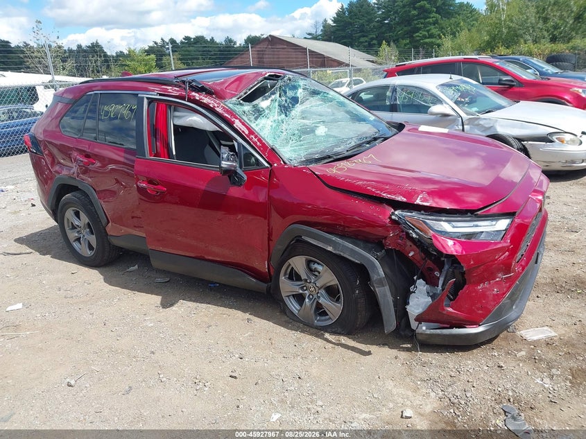 2025 TOYOTA RAV4 XLE | 2T3P1RFV5SW615788 | UPCARS