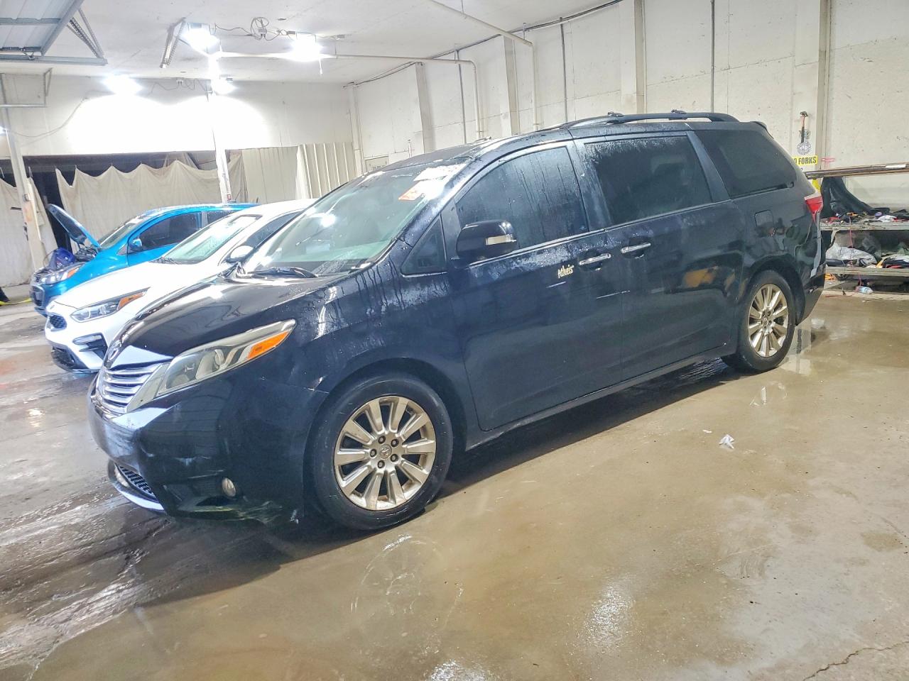 2016 TOYOTA SIENNA LIMITED 7-PASSENGER | 5TDYK3DC2GS721799 | UPCARS