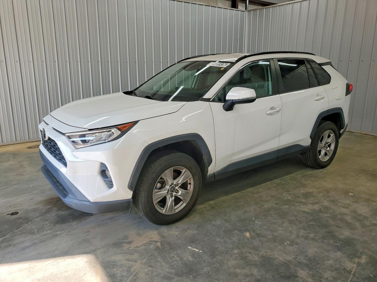 2021 TOYOTA RAV4 XLE | 2T3W1RFV6MW171593 | UPCARS
