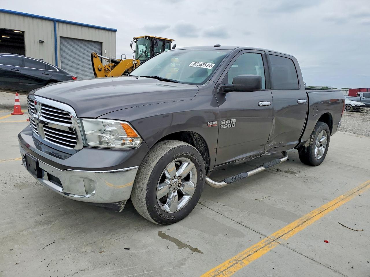 2015 RAM 1500 SLT | 3C6RR7LT8FG680575 | UPCARS