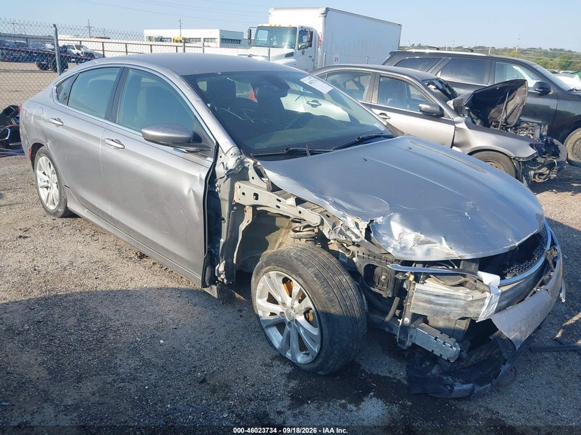 2016 CHRYSLER 200 LIMITED | 1C3CCCAB4GN125560 | UPCARS