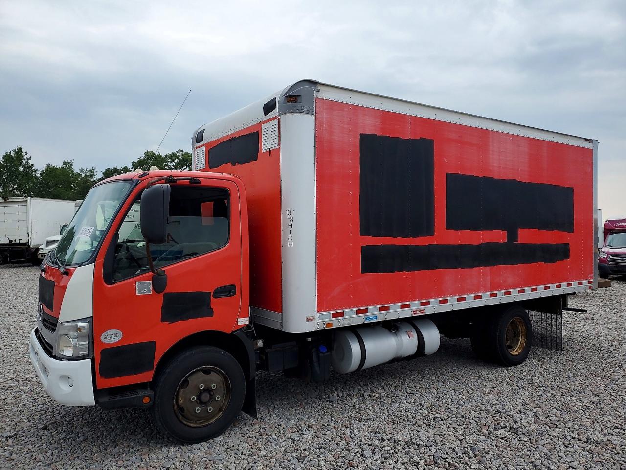 2017 HINO ALL OTHER BOX TRUCK | JHHSDM2H8HK005970 | UPCARS