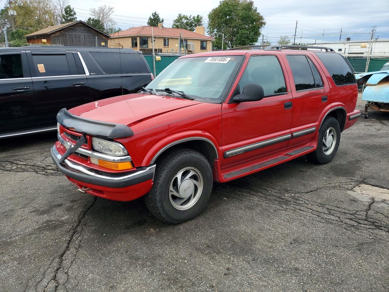 1998 CHEVROLET BLAZER | 1GNDT13W9W2171297 | UPCARS