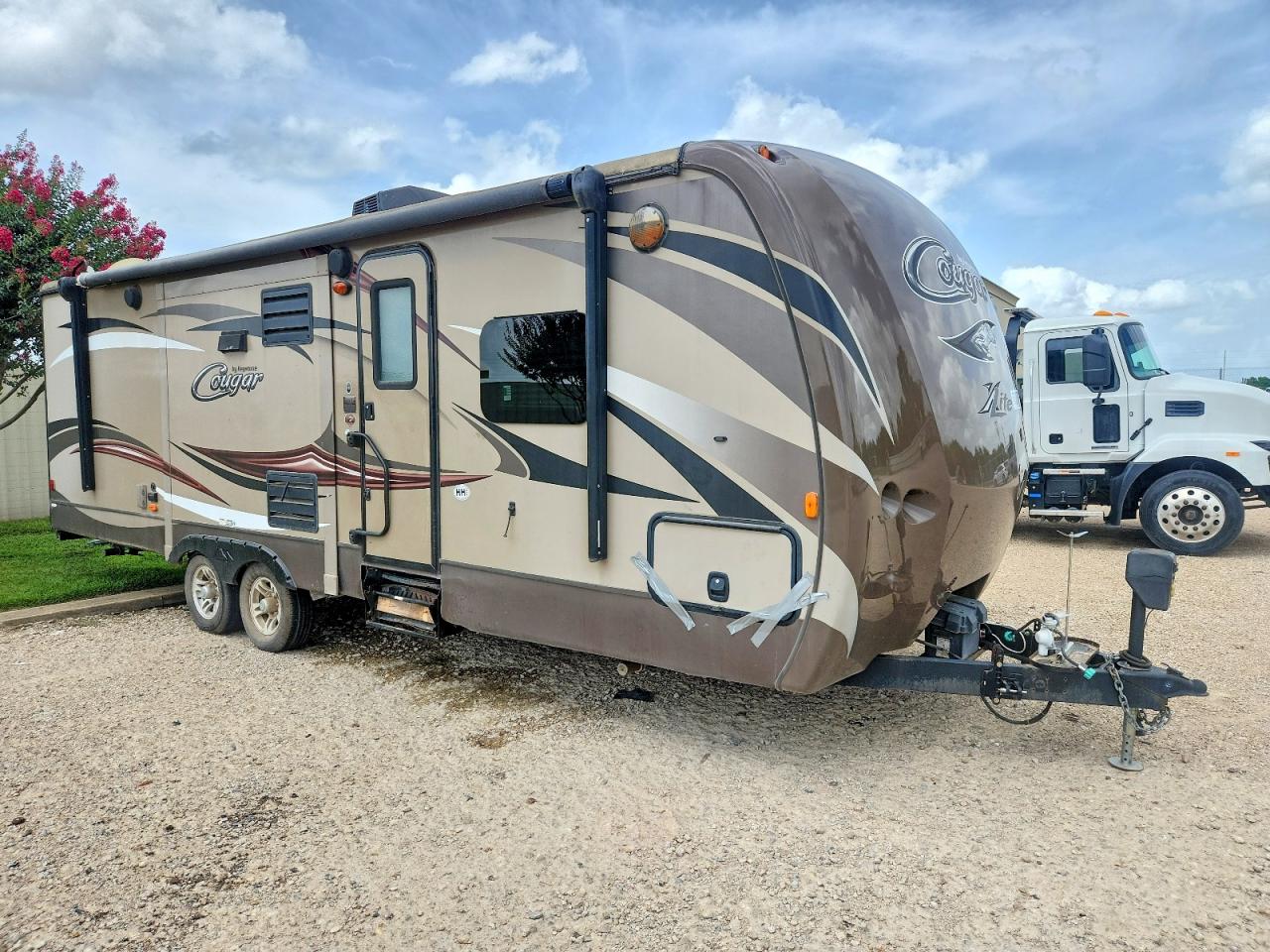2015 COUGAR KEYSTONE CAMPER | 4YDT26R27FV504391 | UPCARS