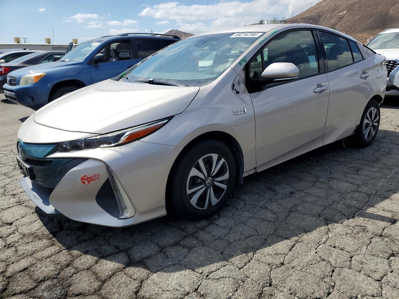 2018 TOYOTA PRIUS PLUS | JTDKARFP8J3085779 | UPCARS