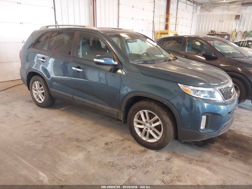 2014 KIA SORENTO LX | 5XYKT4A69EG461094 | UPCARS
