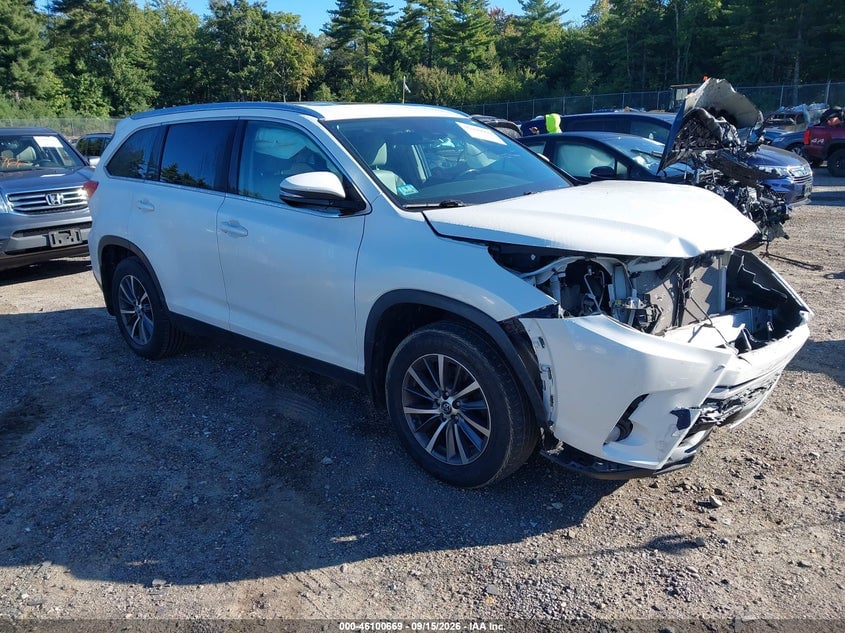 2019 TOYOTA HIGHLANDER XLE | 5TDJZRFH5KS706277 | UPCARS