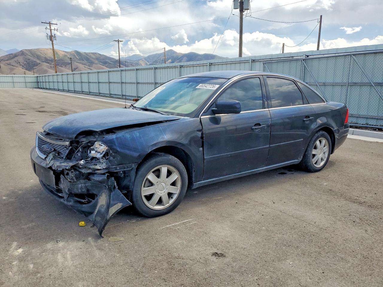 2006 FORD FIVE HUNDR SE | 1FAHP26166G133894 | UPCARS