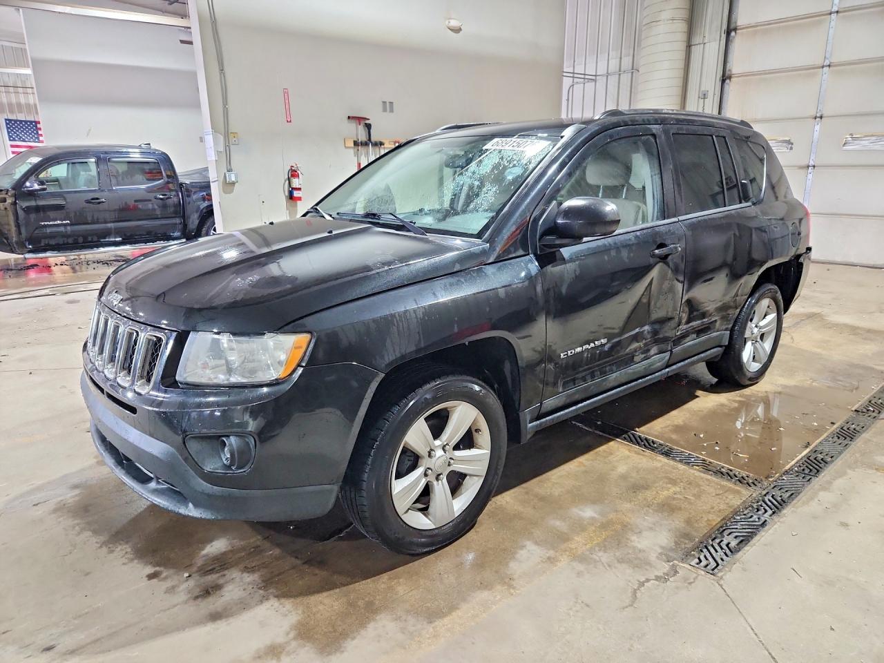 2011 JEEP COMPAS SPORT | 1J4NT1FA0BD193131 | UPCARS