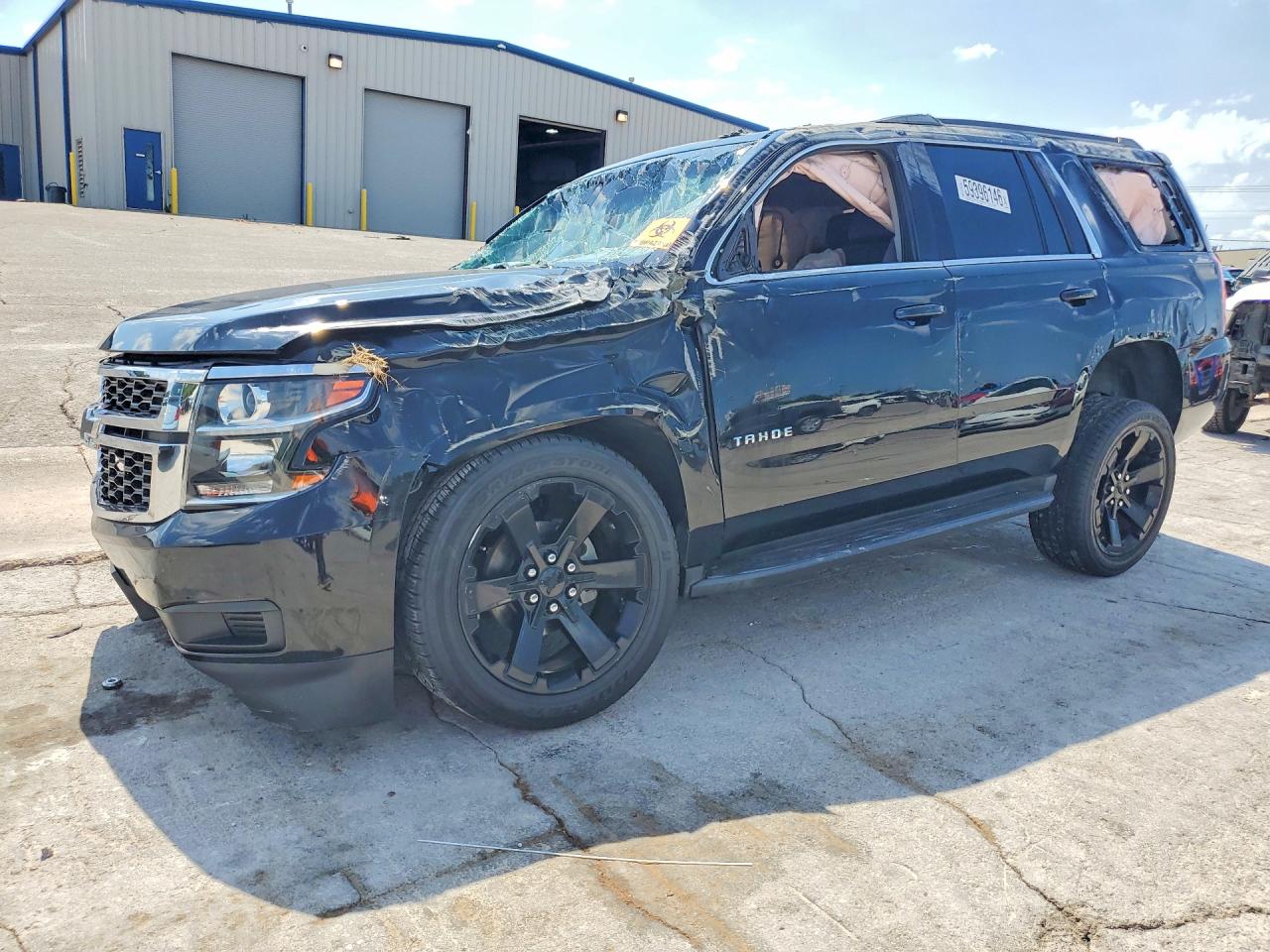 2017 CHEVROLET TAHOE C1500 LS | 1GNSCAKC7HR363617 | UPCARS