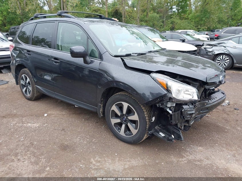 2018 SUBARU FORESTER 2.5I PREMIUM | JF2SJAGC8JH601737 | UPCARS
