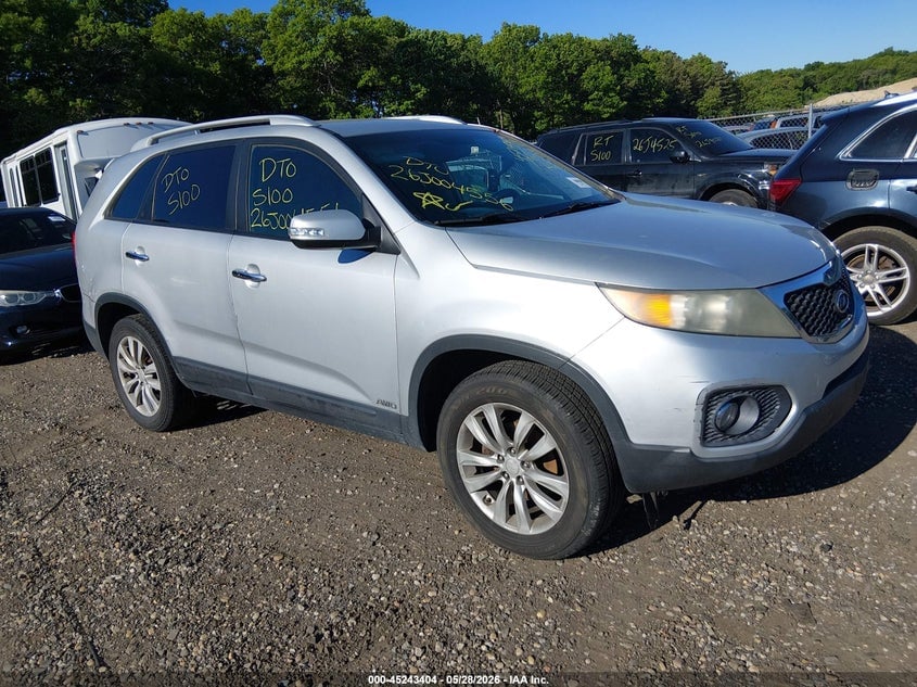 2011 KIA SORENTO EX | 5XYKUDA10BG128957 | UPCARS