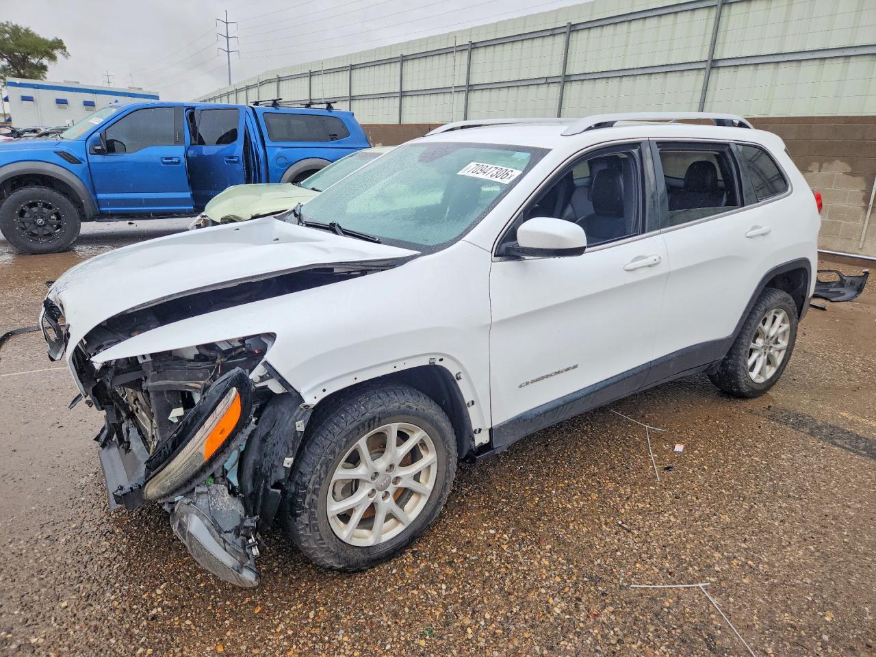 2018 JEEP CHEROKEE LATITUDE PLUS | 1C4PJLLB4JD584262 | UPCARS