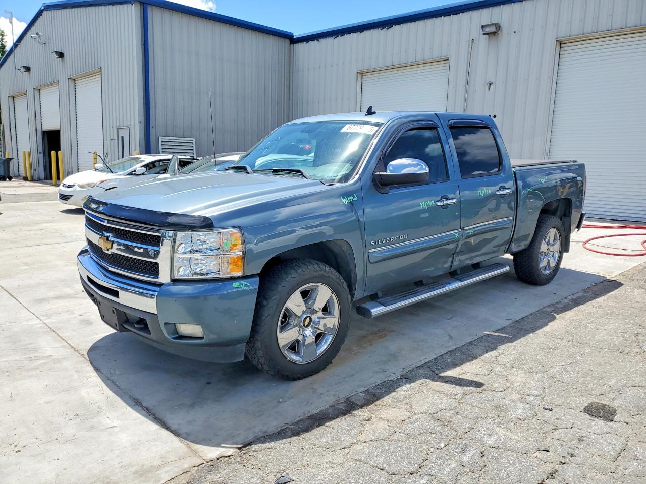 2011 CHEVROLET SILVERADO C1500 LT | 3GCPCSE00BG285923 | UPCARS