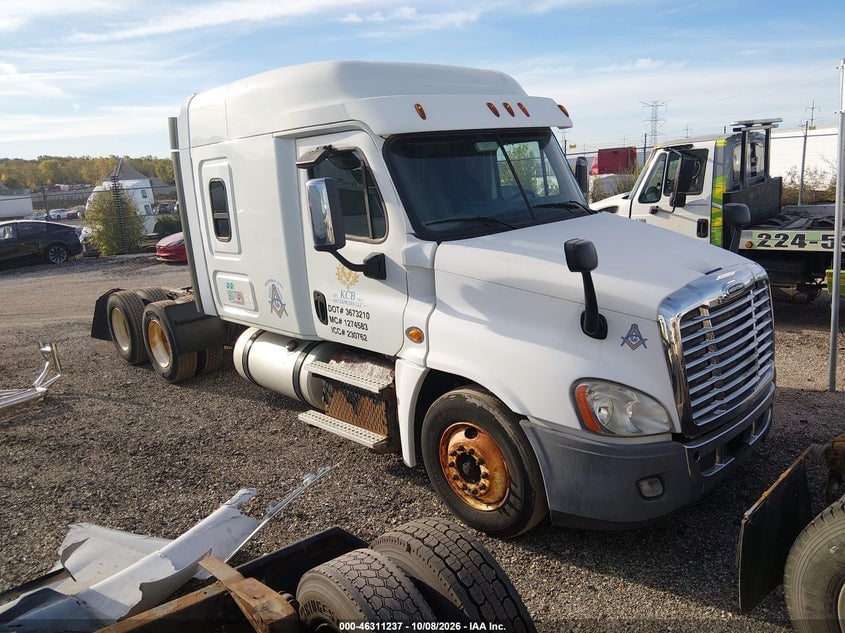 2015 FREIGHTLINER CASCADIA 125 | 3AKJGLD68FSGP2931 | UPCARS