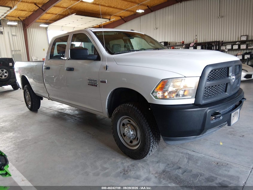 2018 RAM 2500 TRADESMAN  4X4 8' BOX | 3C6TR5HT7JG287579 | UPCARS