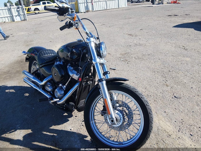2020 HARLEY-DAVIDSON FXST | 1HD1BVJ11LB068088 | UPCARS