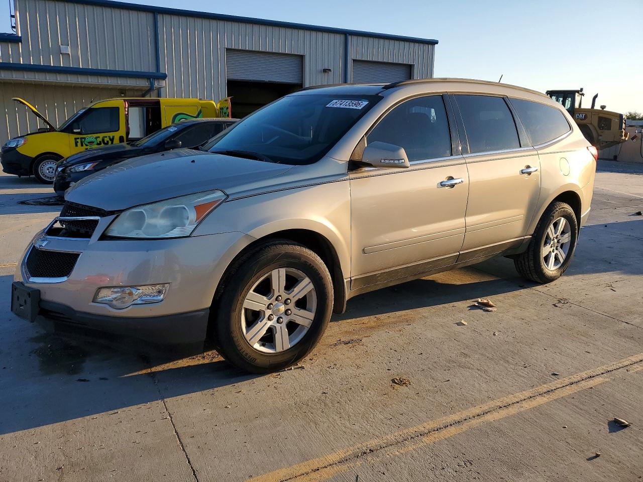 2011 CHEVROLET TRAVERSE LT | 1GNKRGEDXBJ171863 | UPCARS