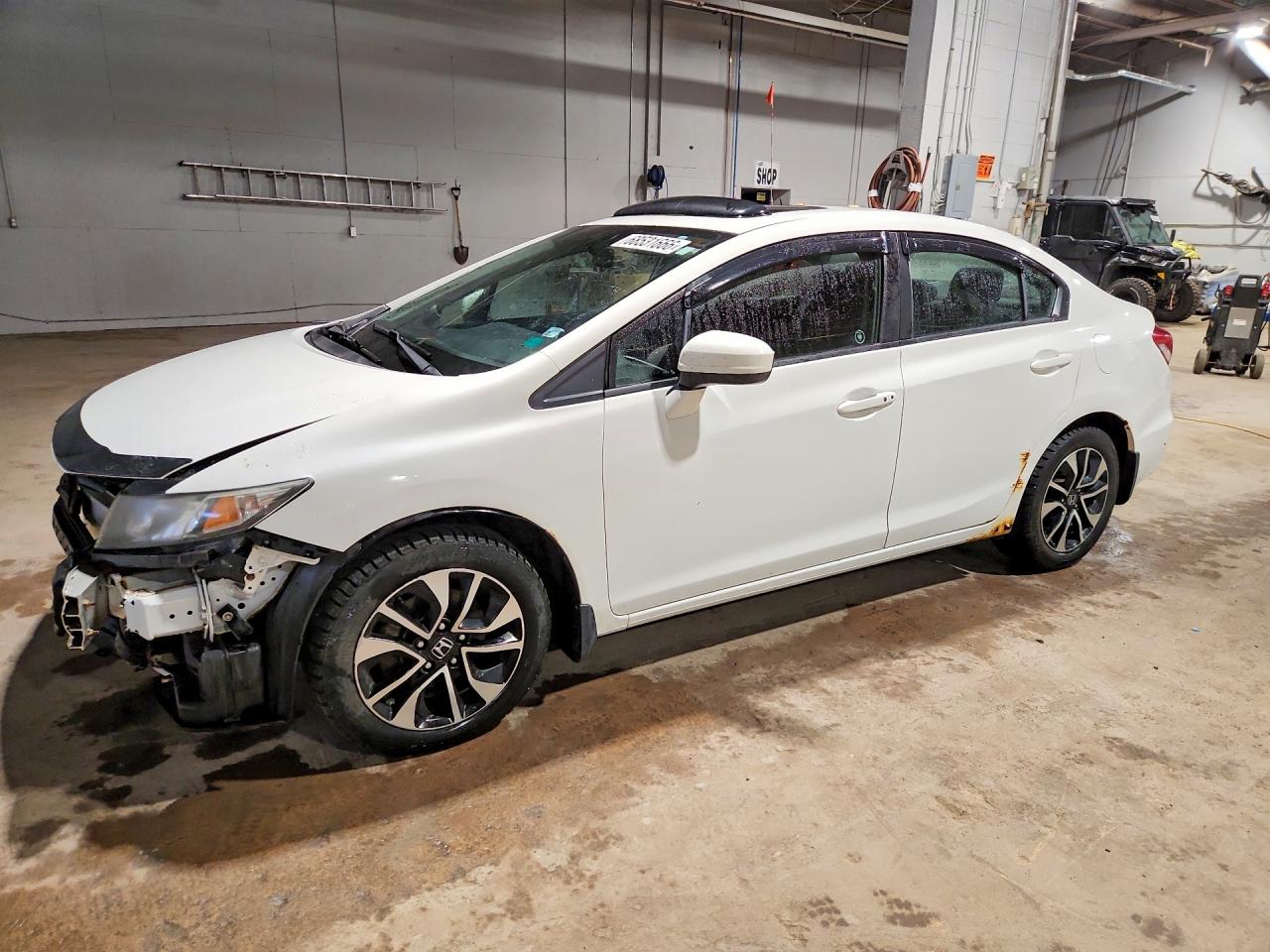 2015 HONDA CIVIC LX | 2HGFB2F59FH018389 | UPCARS