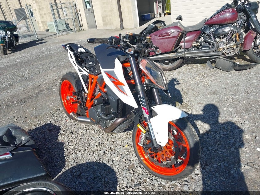 2017 KTM 1290 SUPER DUKE R | VBKV39408HM959175 | UPCARS