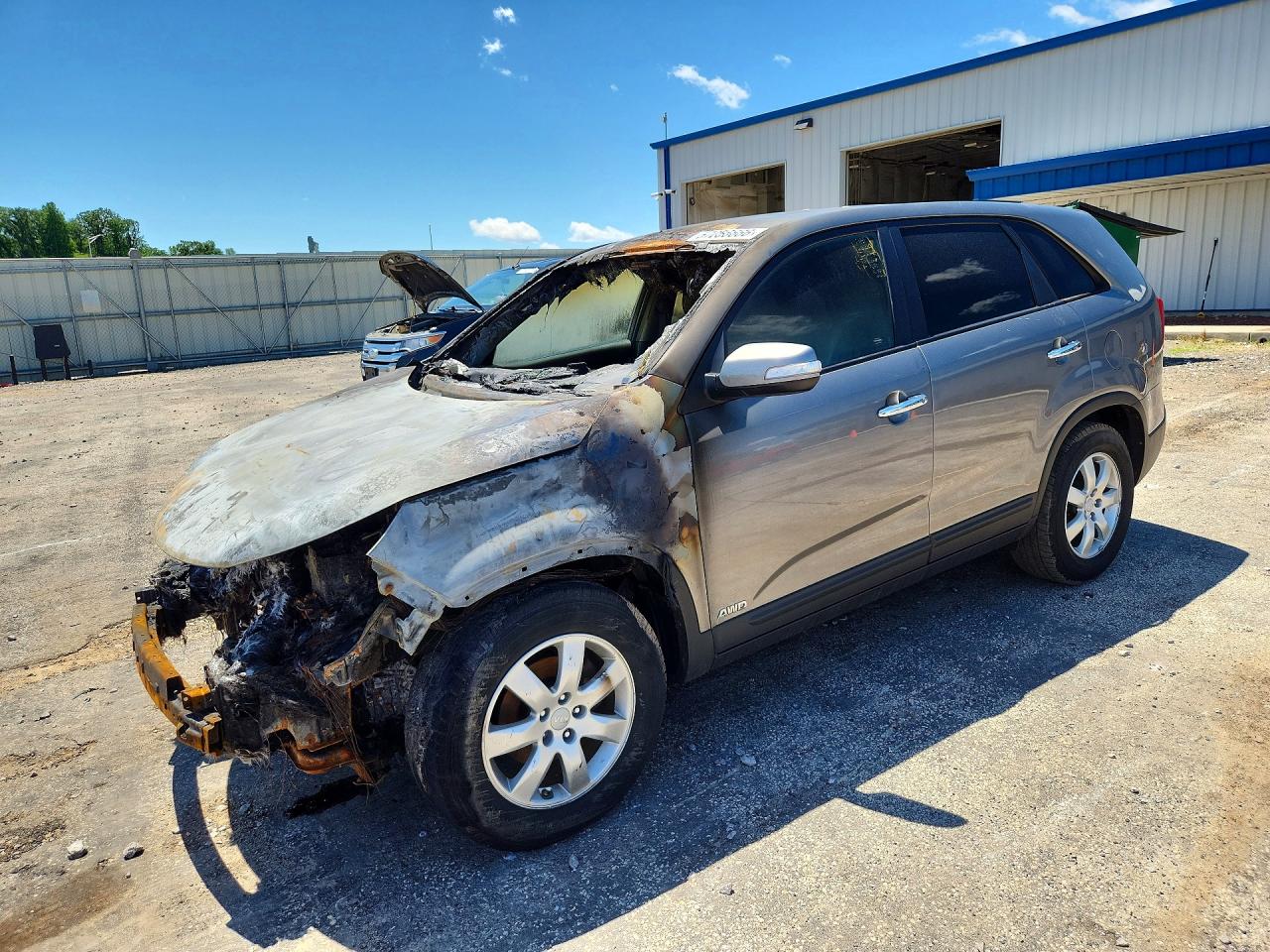 2012 KIA SORENTO LX | 5XYKTDA67CG287801 | UPCARS