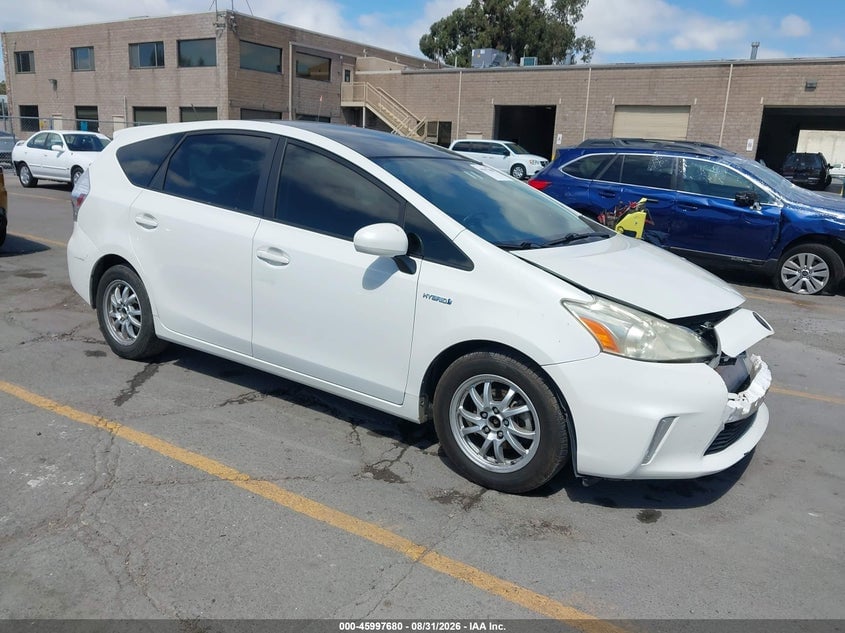 2014 TOYOTA PRIUS V THREE | JTDZN3EU0E3337263 | UPCARS