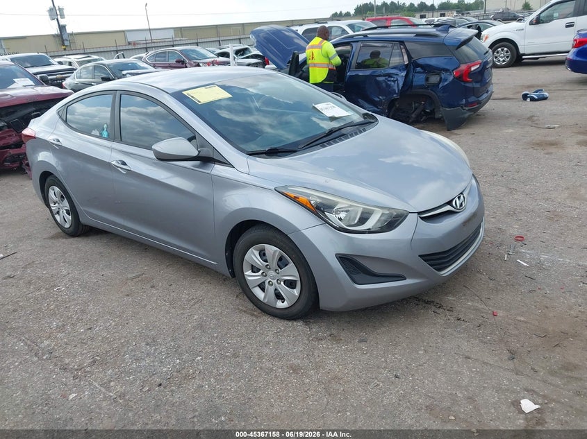 2016 HYUNDAI ELANTRA SE | 5NPDH4AE9GH784560 | UPCARS