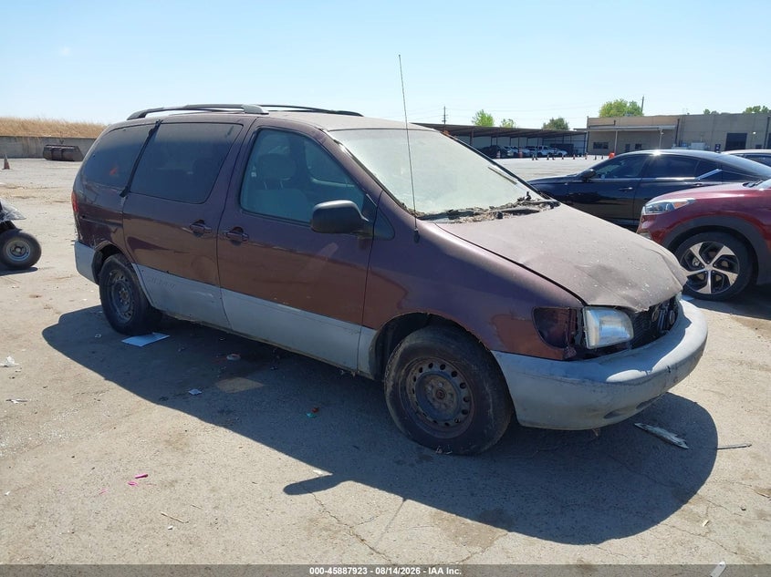 2000 TOYOTA SIENNA LE | 4T3ZF13C5YU240234 | UPCARS