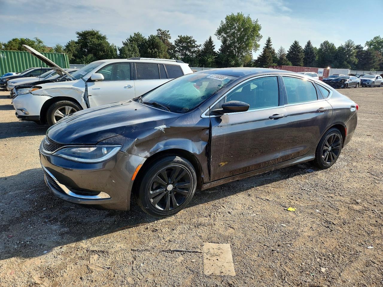 2015 CHRYSLER 200 LIMITED | 1C3CCCAB4FN665392 | UPCARS