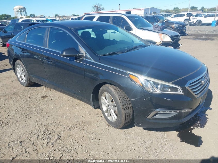 2015 HYUNDAI SONATA SE | 5NPE24AF2FH223159 | UPCARS