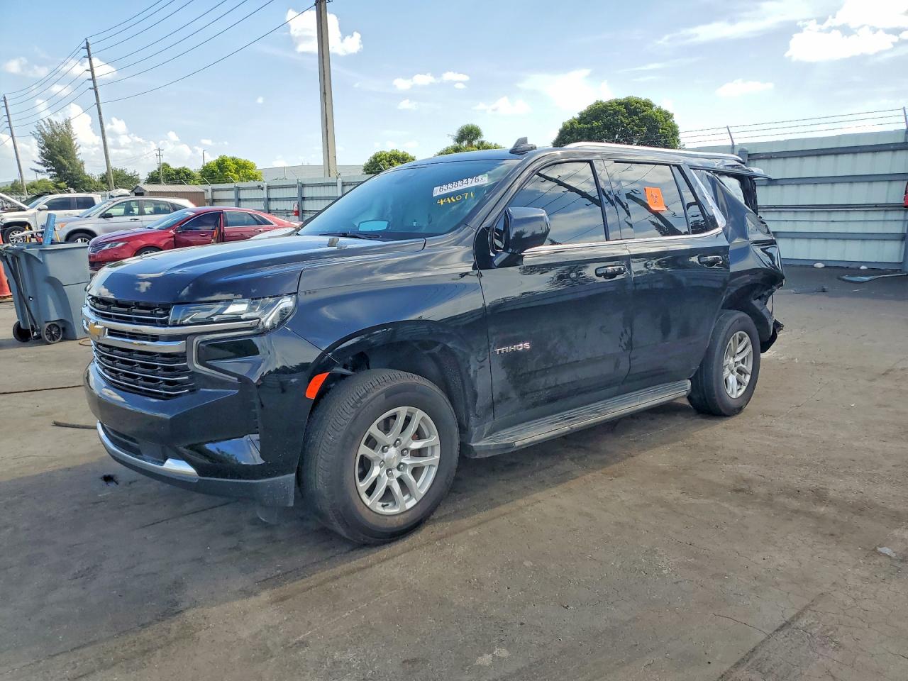 2021 CHEVROLET TAHOE C1500 LT | 1GNSCNKD2MR492889 | UPCARS