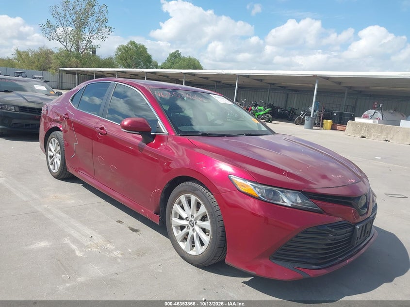 2019 TOYOTA CAMRY LE | 4T1B11HK3KU751294 | UPCARS